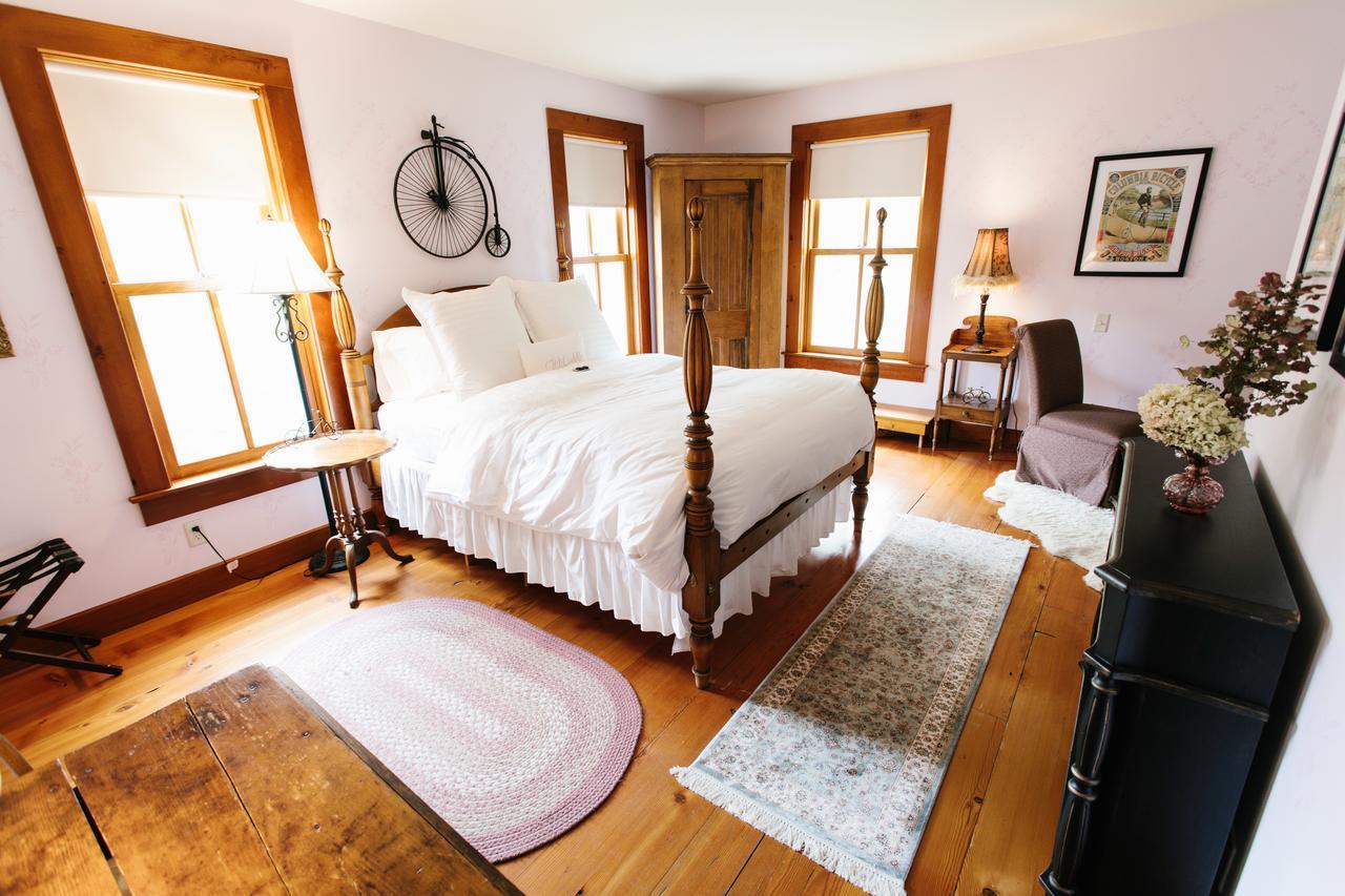 Round Barn Farm B & B Event Center Red Wing Exteriör bild